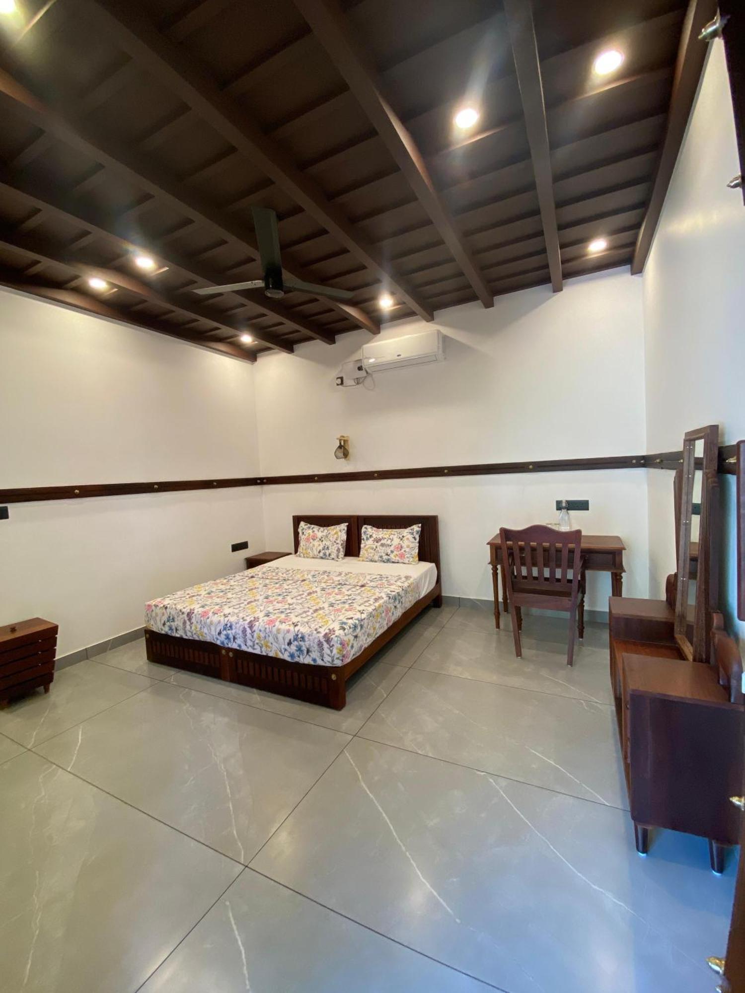 Jeevan Homestay โกวาลัม ภายนอก รูปภาพ